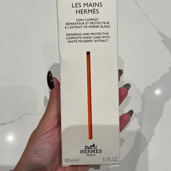 BNIB Les Mains Hermes repairing and protective complete hand care cream - Picture 2 of 3